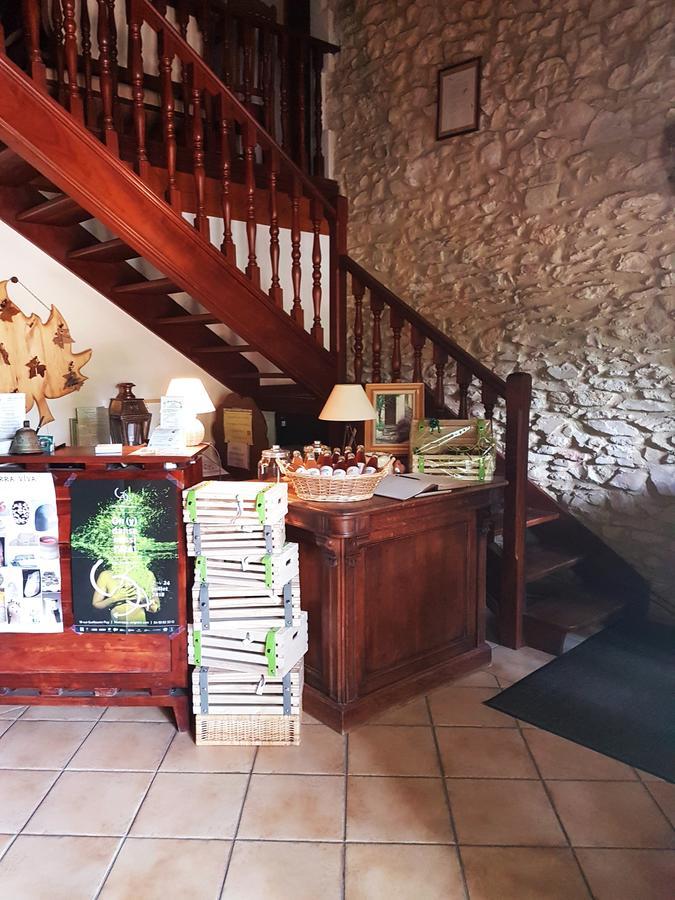 Mas Des Vertes Rives Bed and Breakfast Châteauneuf-de-Gadagne Exterior foto